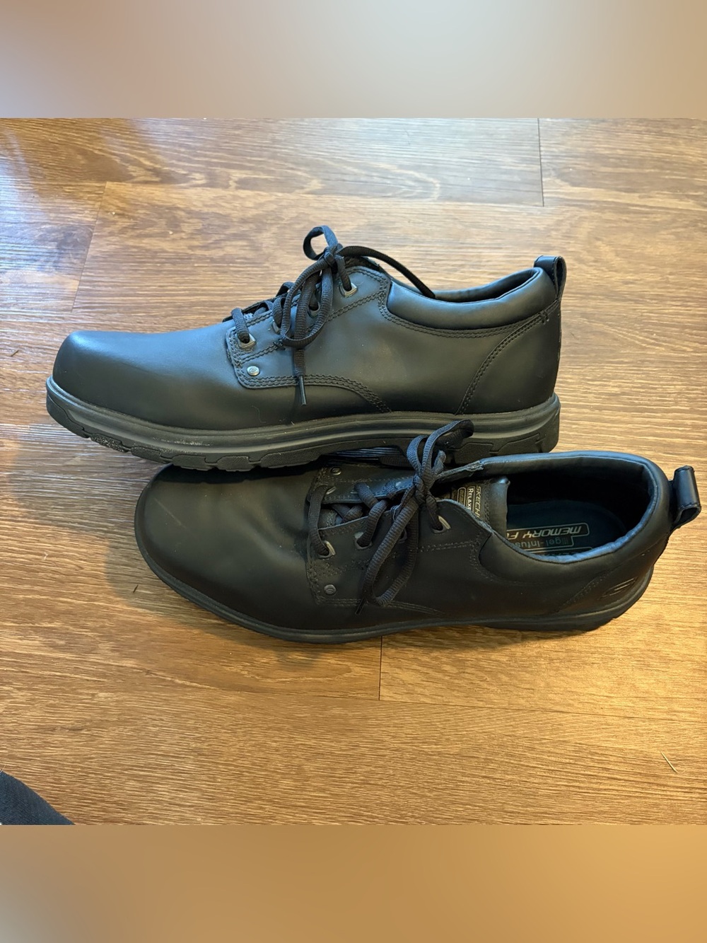 Skechers Mens Segment Rilar Leather Black Oxford Relaxed Fit Memory Foam
Size 16